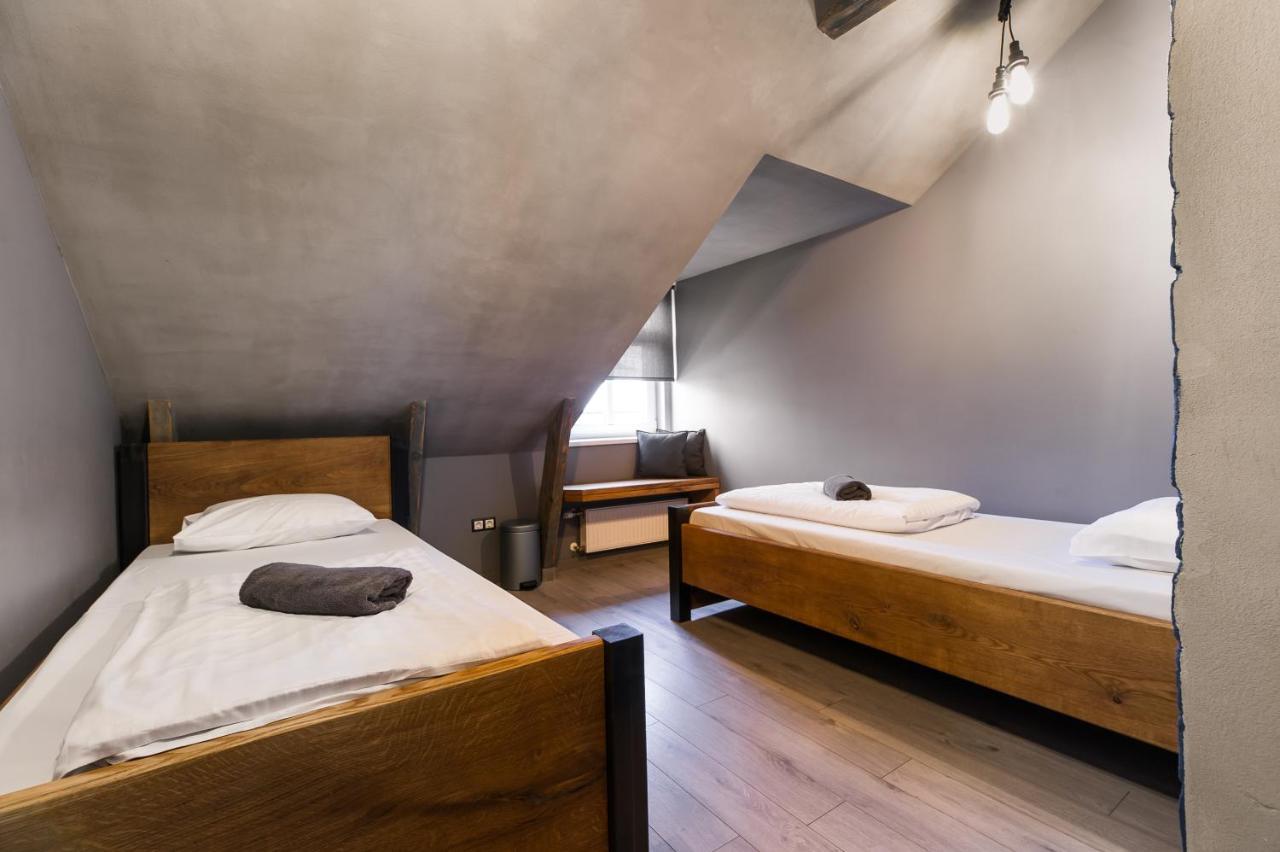 Wicked Weasel Hostel Riga Kültér fotó